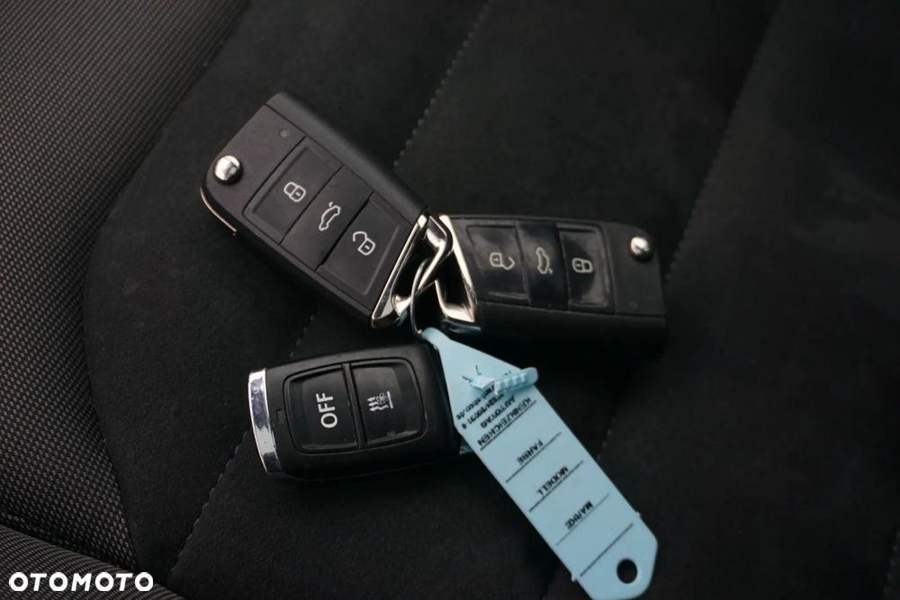 Volkswagen Golf 1.5 TSI ACT OPF BlueMotion Highline - 34