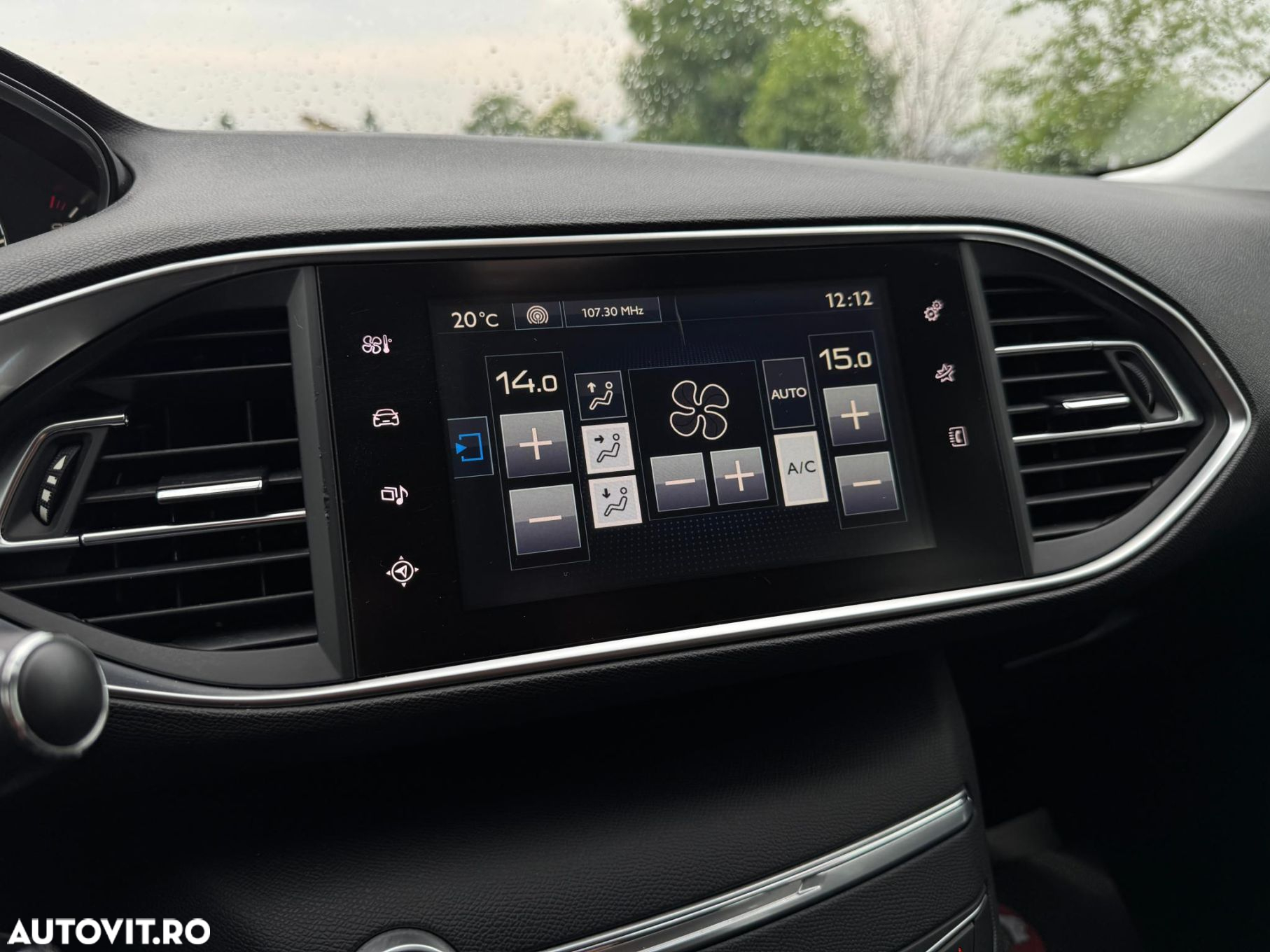 Peugeot 308 - 11