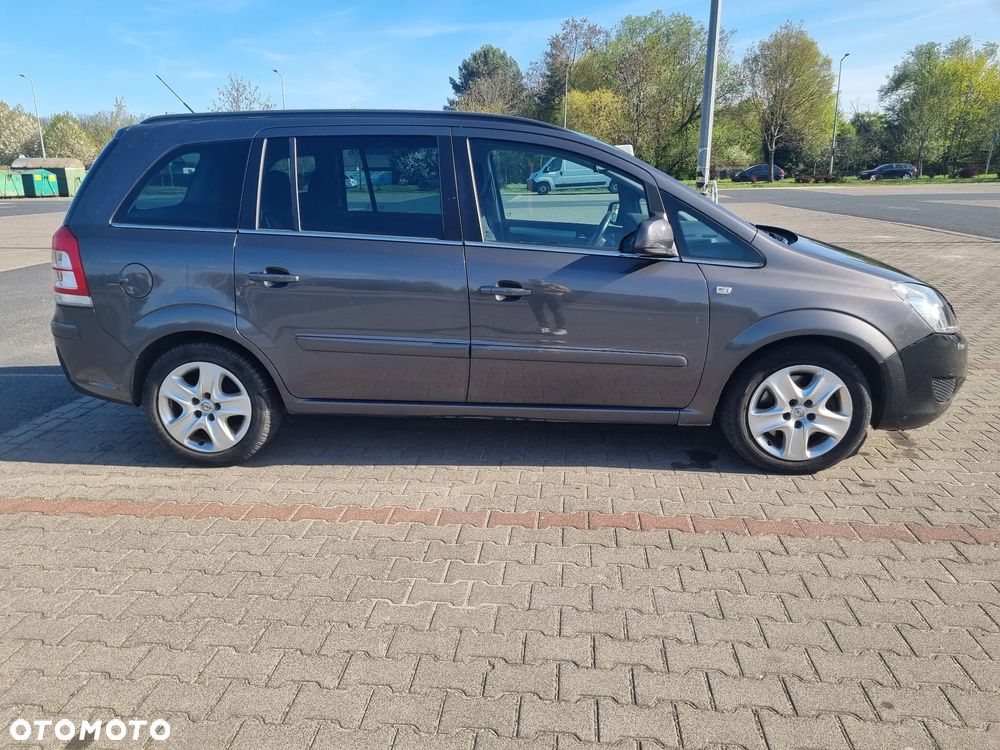 Opel Zafira 1.7 CDTI ecoFLEX Selection - 1
