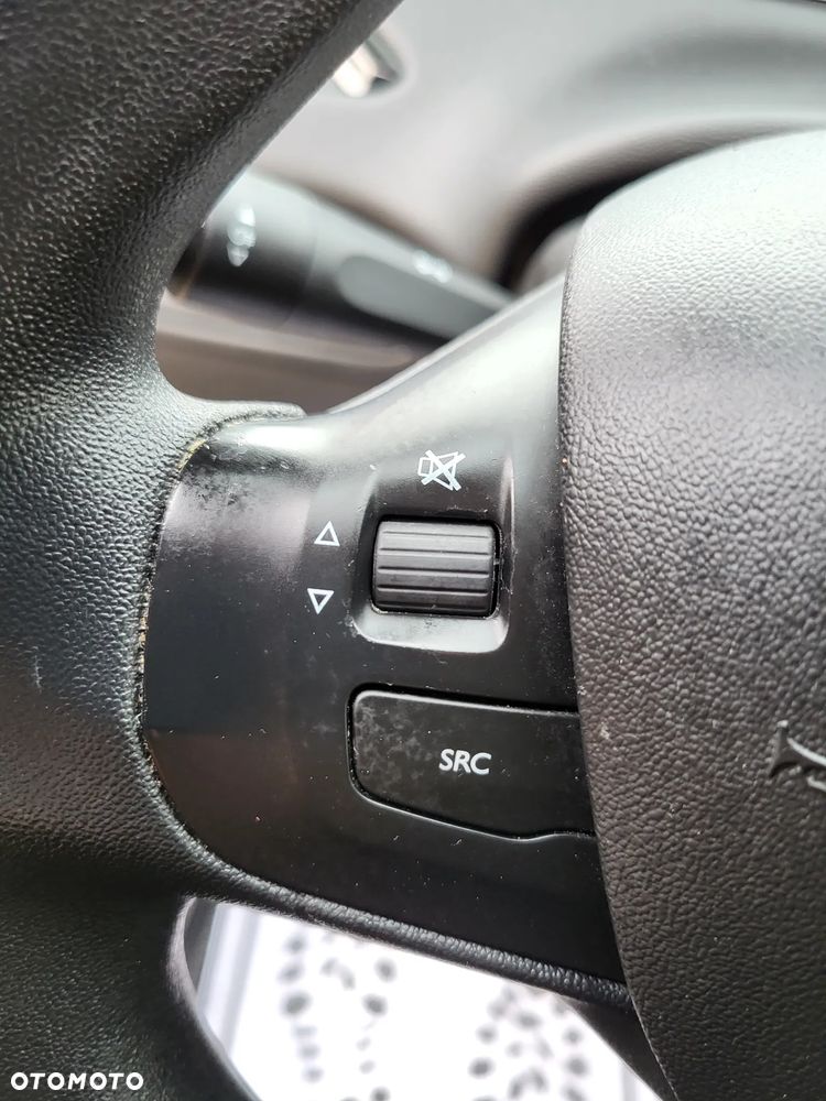 Peugeot 208 68 VTI Active - 28