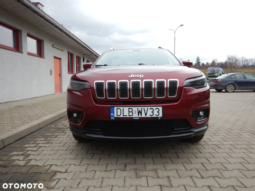 Jeep Cherokee - 3