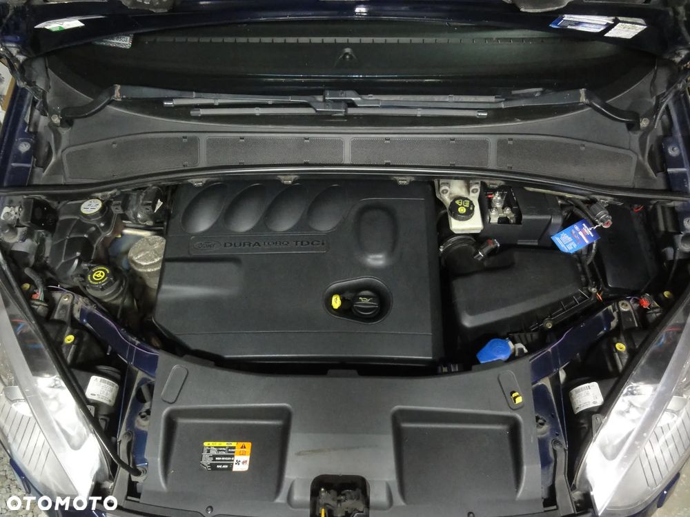 Ford Galaxy 2.0 TDCi Ghia - 9