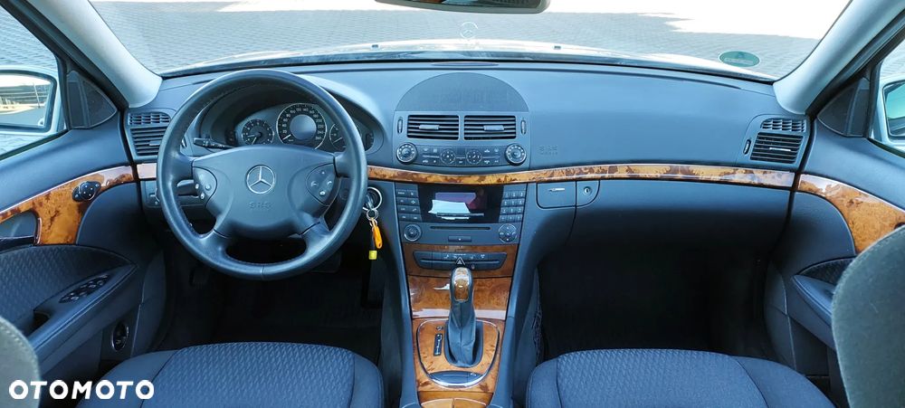 Mercedes-Benz Klasa E - 10