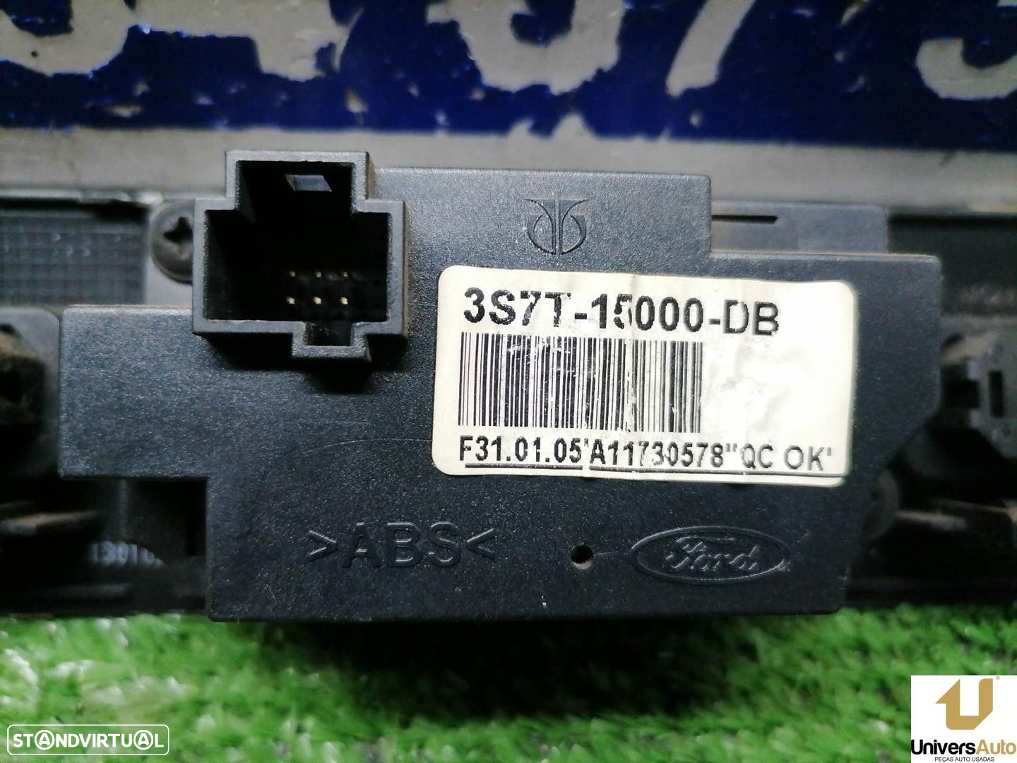 BOTÃO DE EMERGÊNCIA FORD MONDEO III SEDAN 2005 -3S7T15000DB - 2