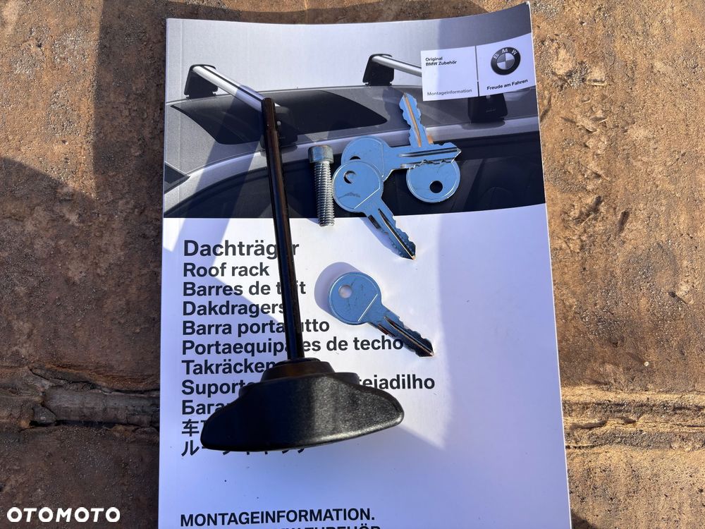 Bmw 1 F40 Oryginalny Wspornik Dachowy Box Dachowy Bagażnik Dachowy Podpórki Belki Dachowe Kluczyk 82712457809 2457809 Jak Nowe - 7
