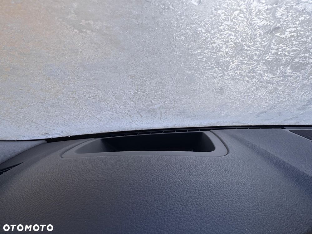 BMW Seria 5 525d Luxury Line - 14