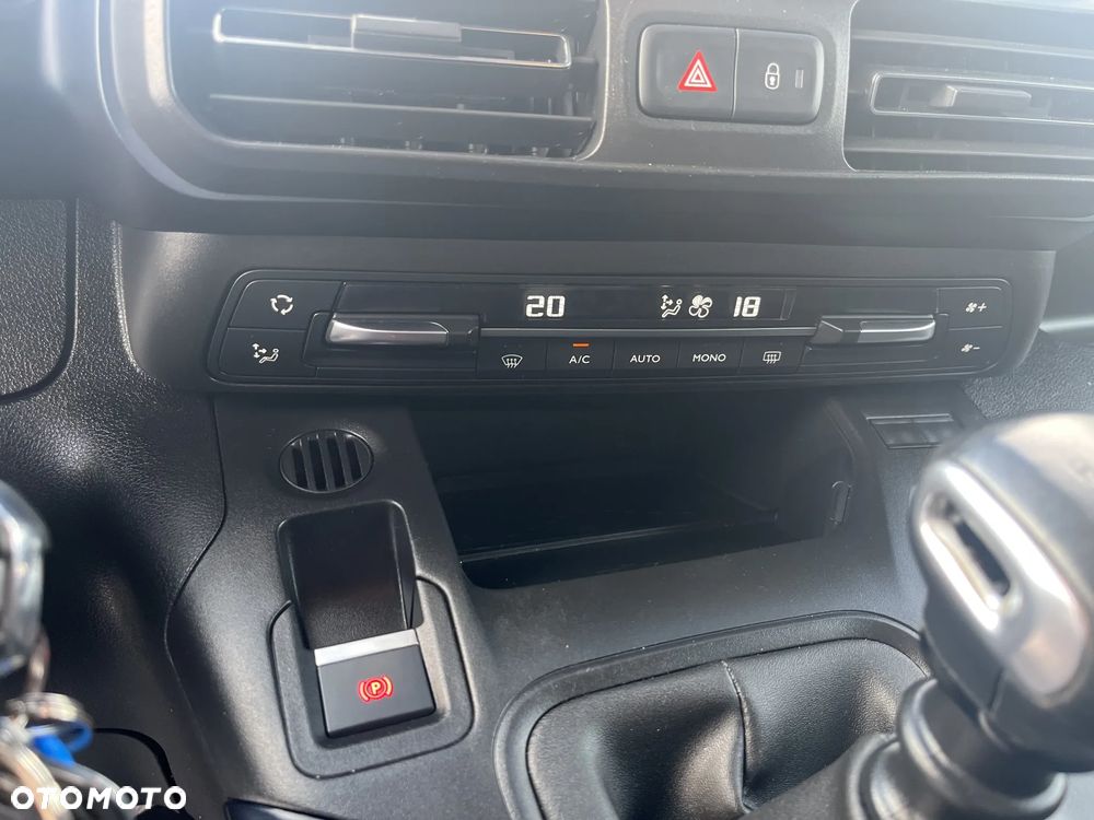 Peugeot Rifter 1.5 BlueHDI Allure S&S - 13