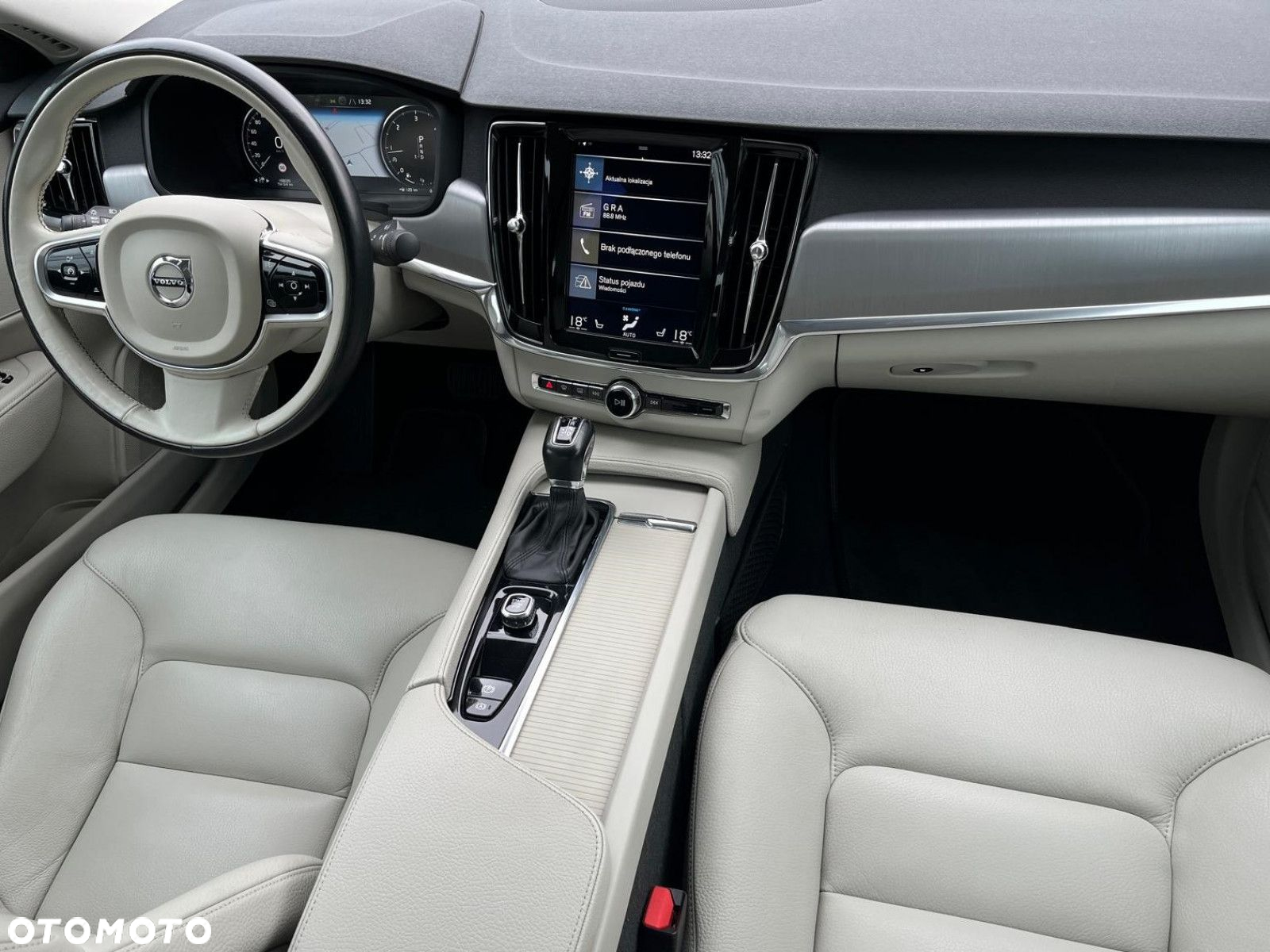 Volvo S90 - 11
