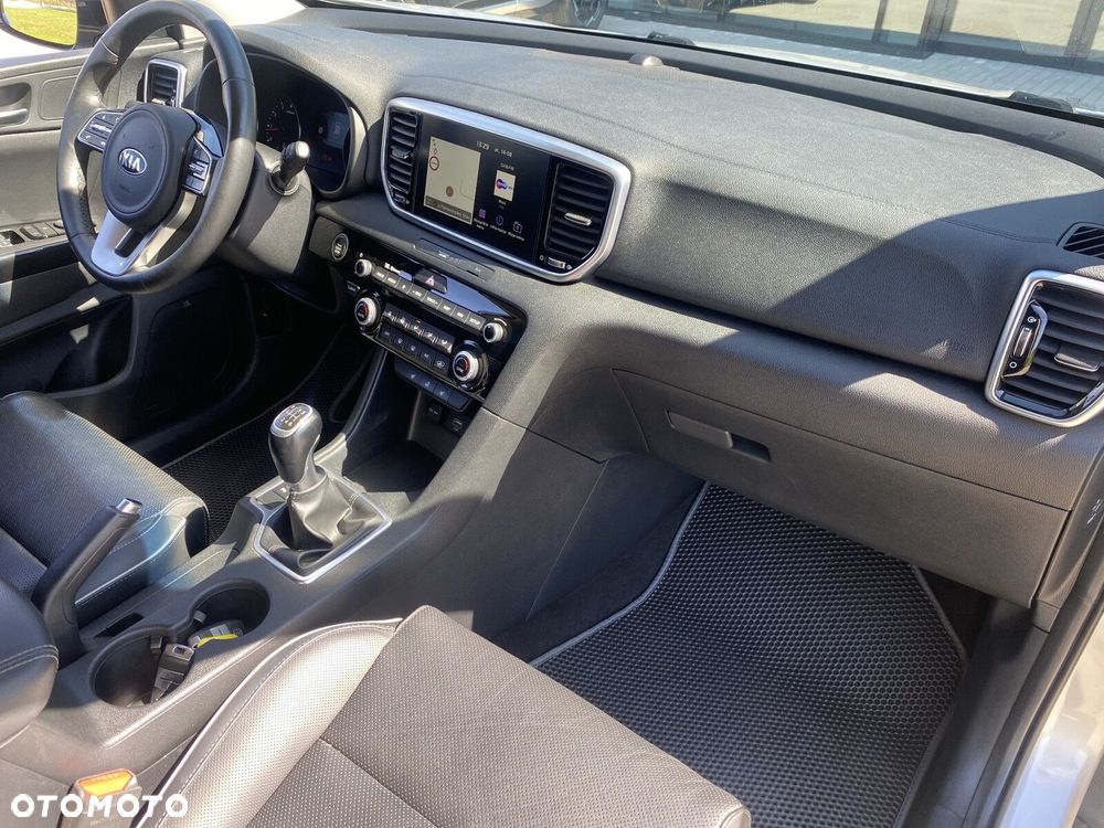Kia Sportage - 18