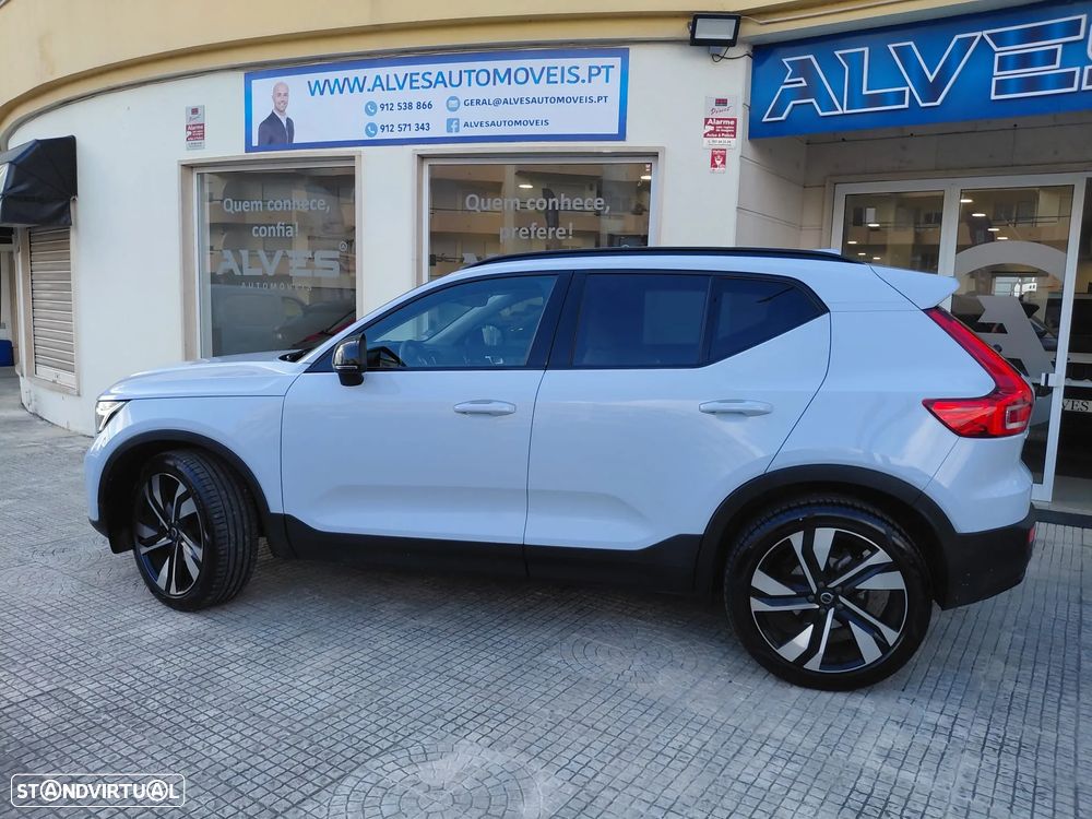 Volvo XC 40 1.5 T2 Plus Dark Auto - 4