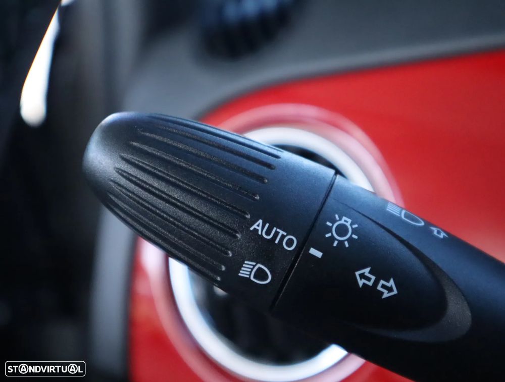 Fiat 500 1.0 Hybrid (RED) - 31