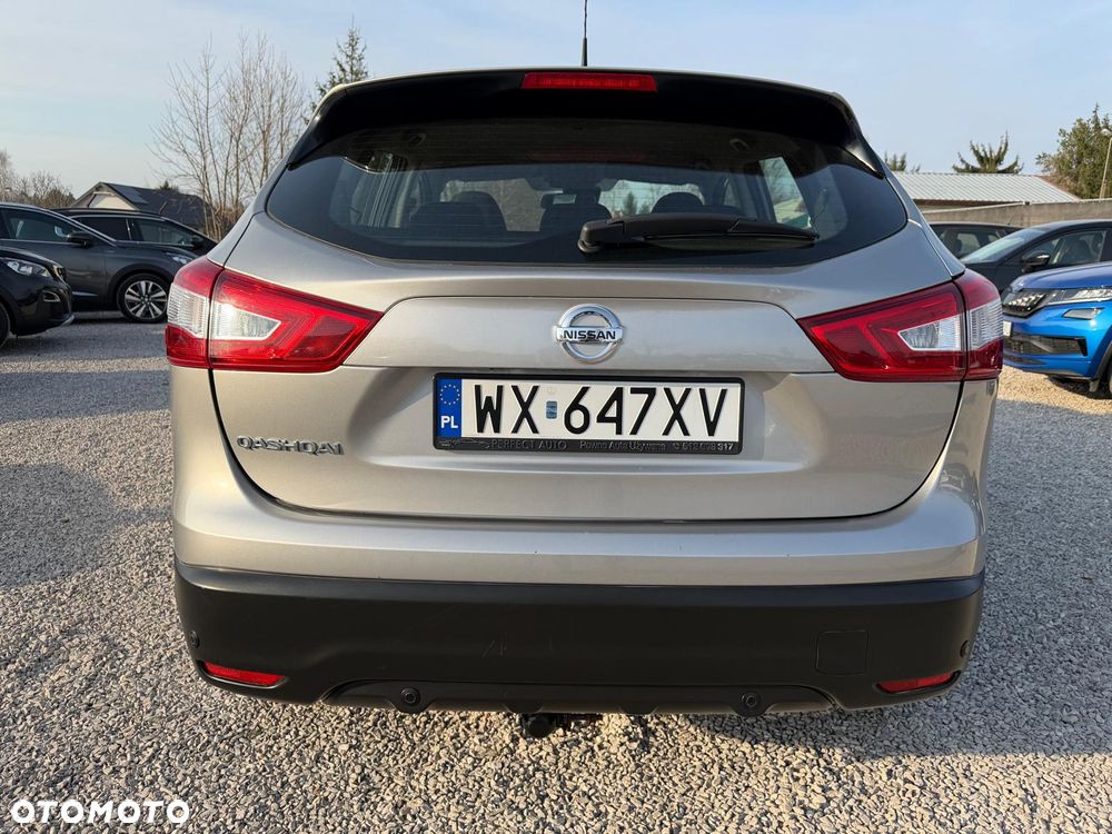 Nissan Qashqai 1.6 DIG-T N-Connecta - 11