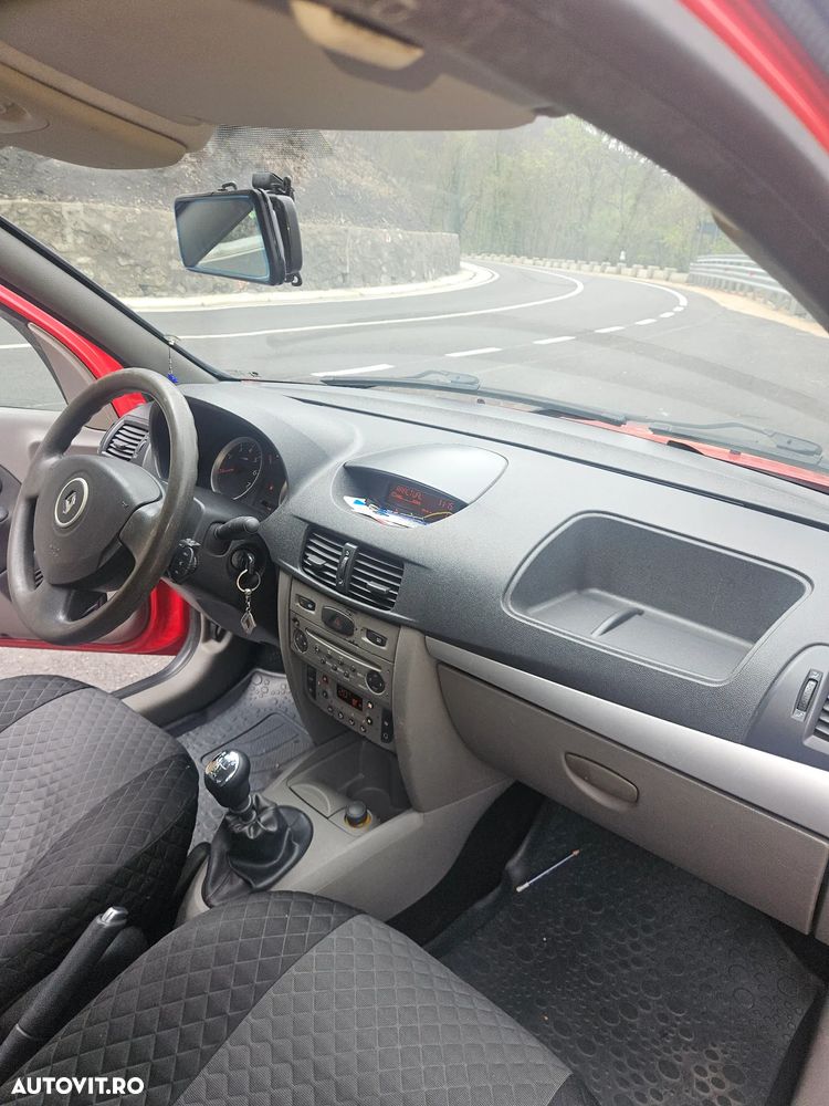 Renault Symbol 1.4 16V Expression - 2