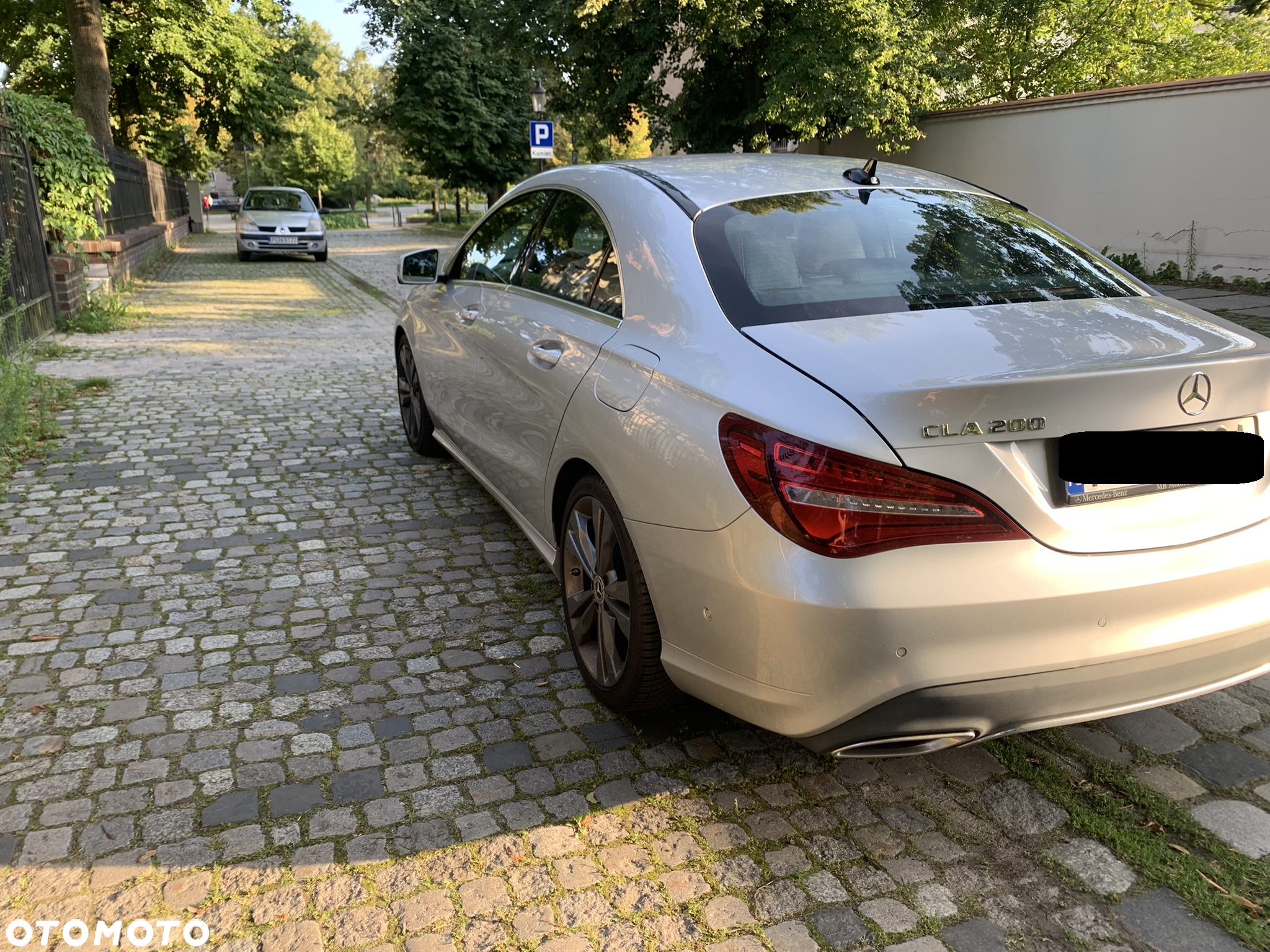 Mercedes-Benz CLA 200 7G-DCT - 5