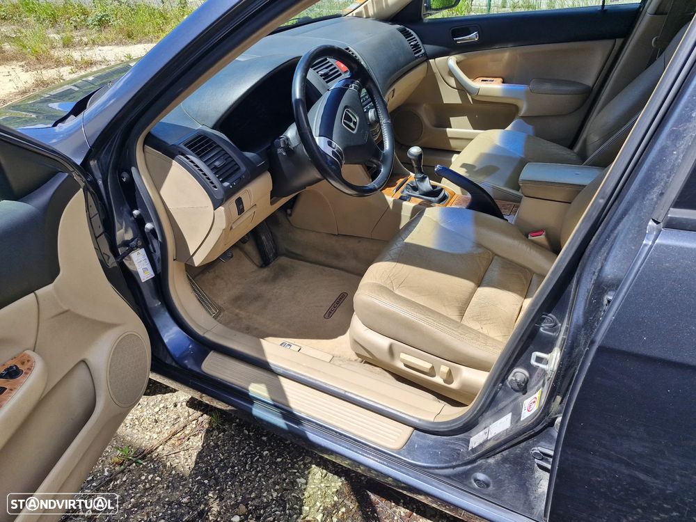 Honda Accord Tourer 2.2 i-CTDi Executive - 6