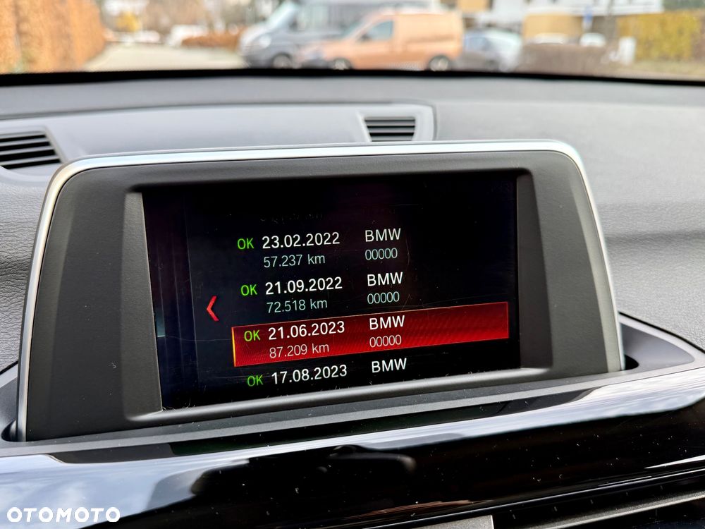 BMW X1 sDrive18i - 14