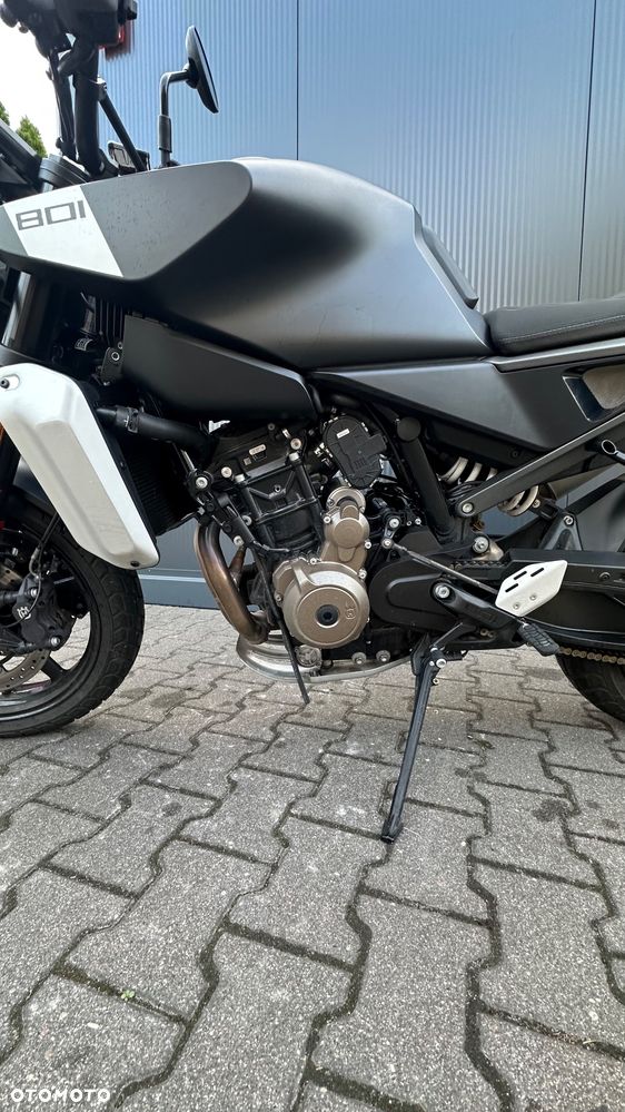 Husqvarna Svartpilen - 7