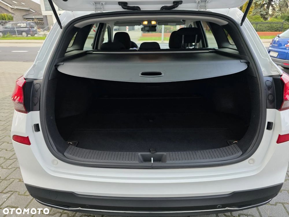 Hyundai i30 1.5 DPI Comfort - 8