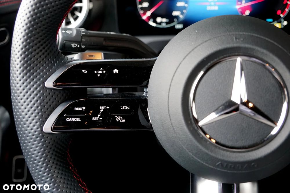 Mercedes-Benz CLA 180 mHEV AMG Line 7G-DCT - 31