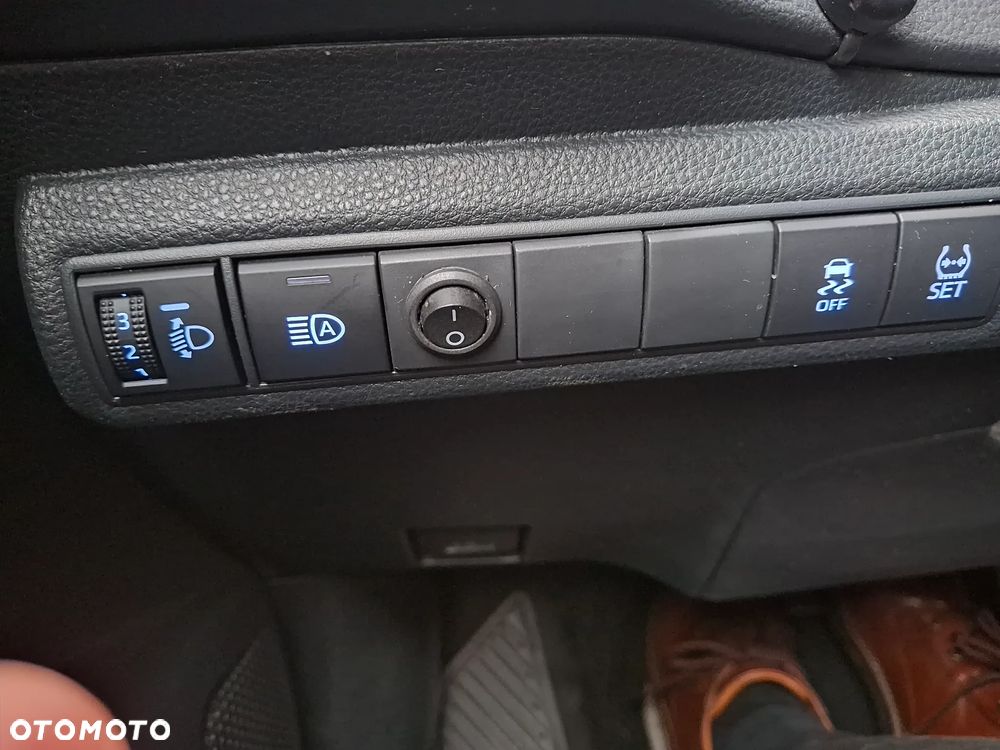 Toyota Corolla 1.8 Hybrid GPF Comfort - 27