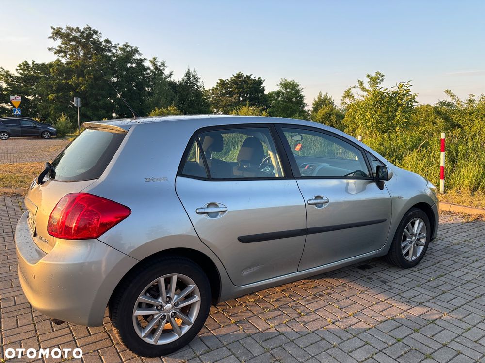 Toyota Auris - 7