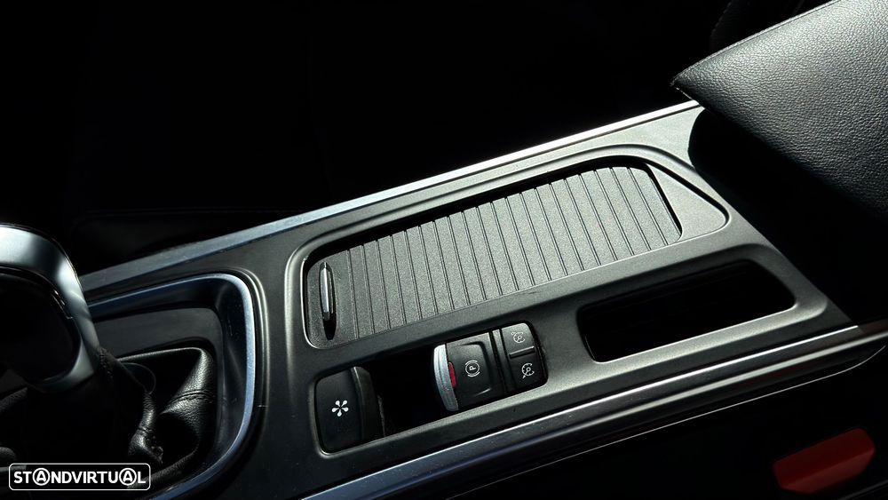 Renault Mégane BLUE dCi 150 EDC BOSE EDITION - 19