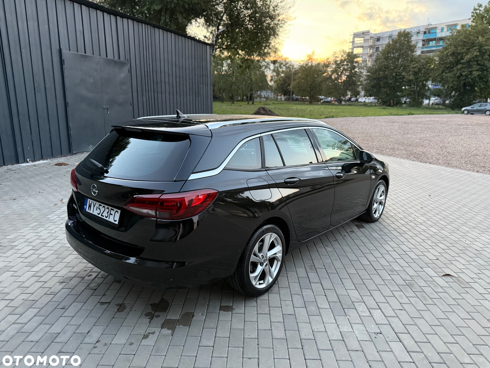 Opel Astra V 1.2 T Ultimate S&S - 5