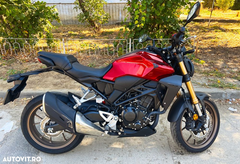 Honda CB 300R - 2