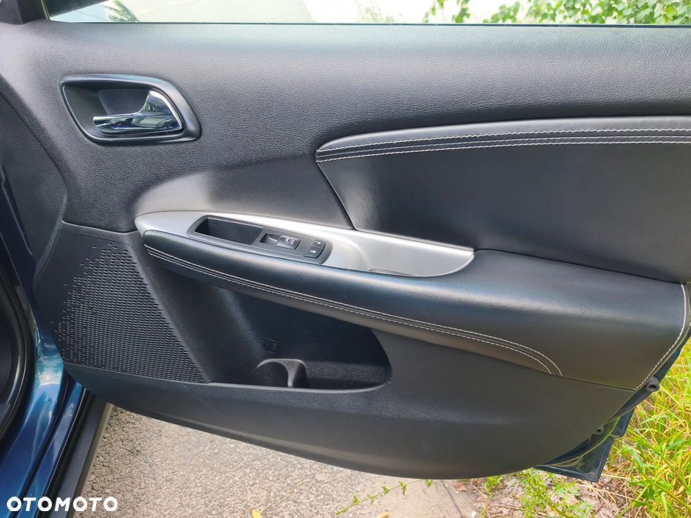 Fiat Freemont 2.0 Multijet Lounge AWD - 31