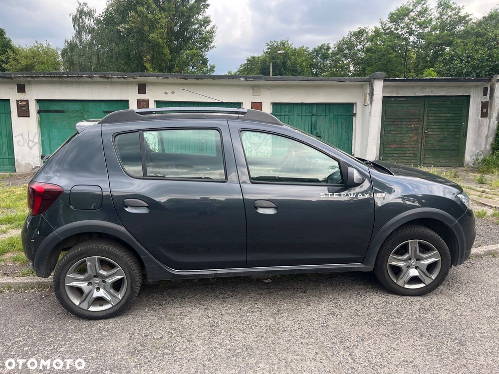 Dacia Sandero Stepway TCe 90 (S&S) Essential - 6