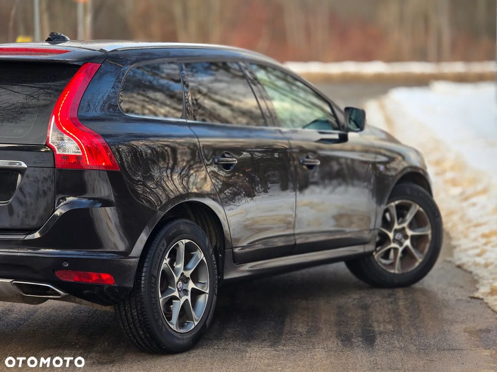 Volvo XC 60 D4 Drive-E Ocean Race - 40