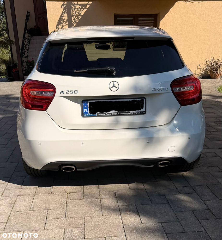 Mercedes-Benz Klasa A 250 4Matic 7G-DCT - 7
