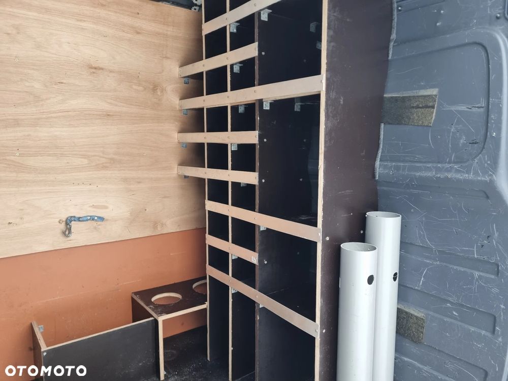 Volkswagen Crafter - 21