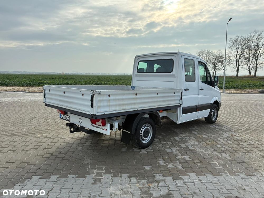 Mercedes-Benz Sprinter 906 211 CDI - 10