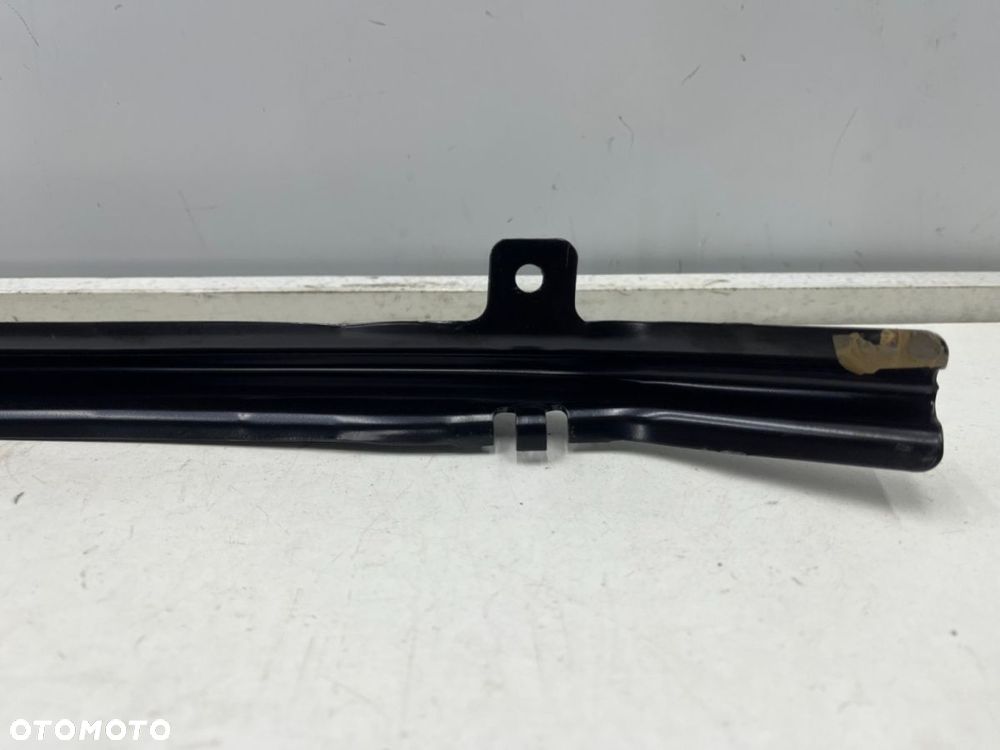Belka zderzaka VW Passat B8 14-19r. przedlift przednie dolne wzmocnienie chłodnic poprzeczka NOWE - 13