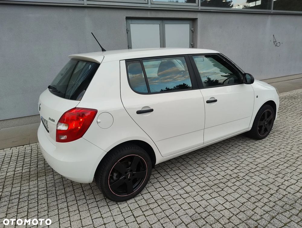Skoda Fabia 1.6 TDI DPF Active Plus - 3