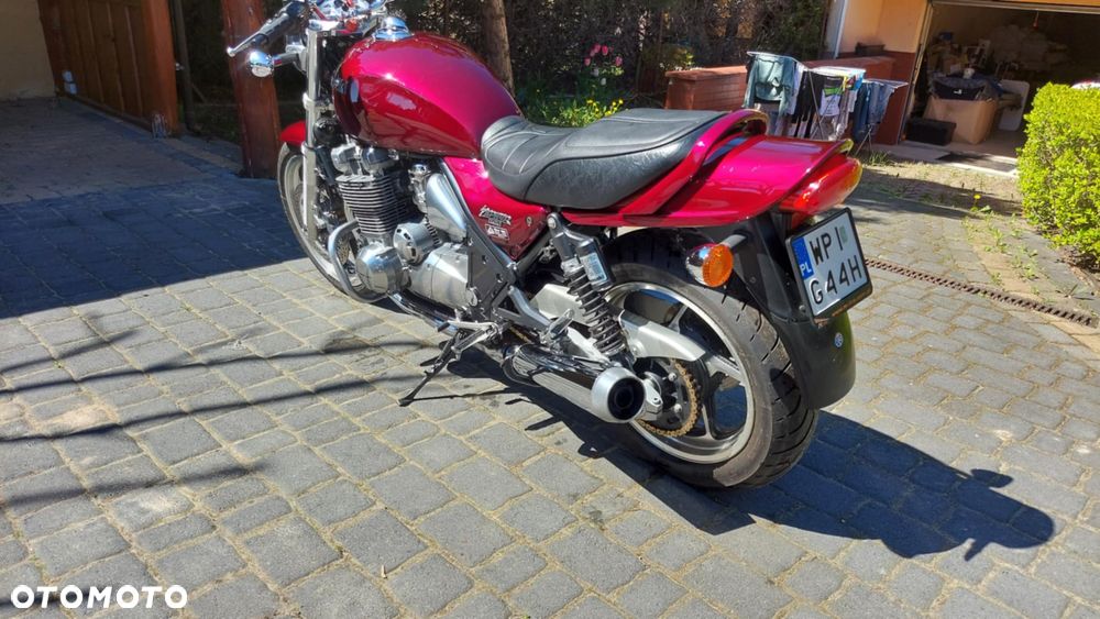 Kawasaki Zephyr - 13