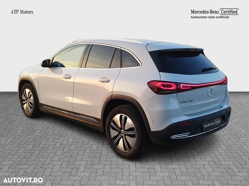 Mercedes-Benz EQA 250 - 10