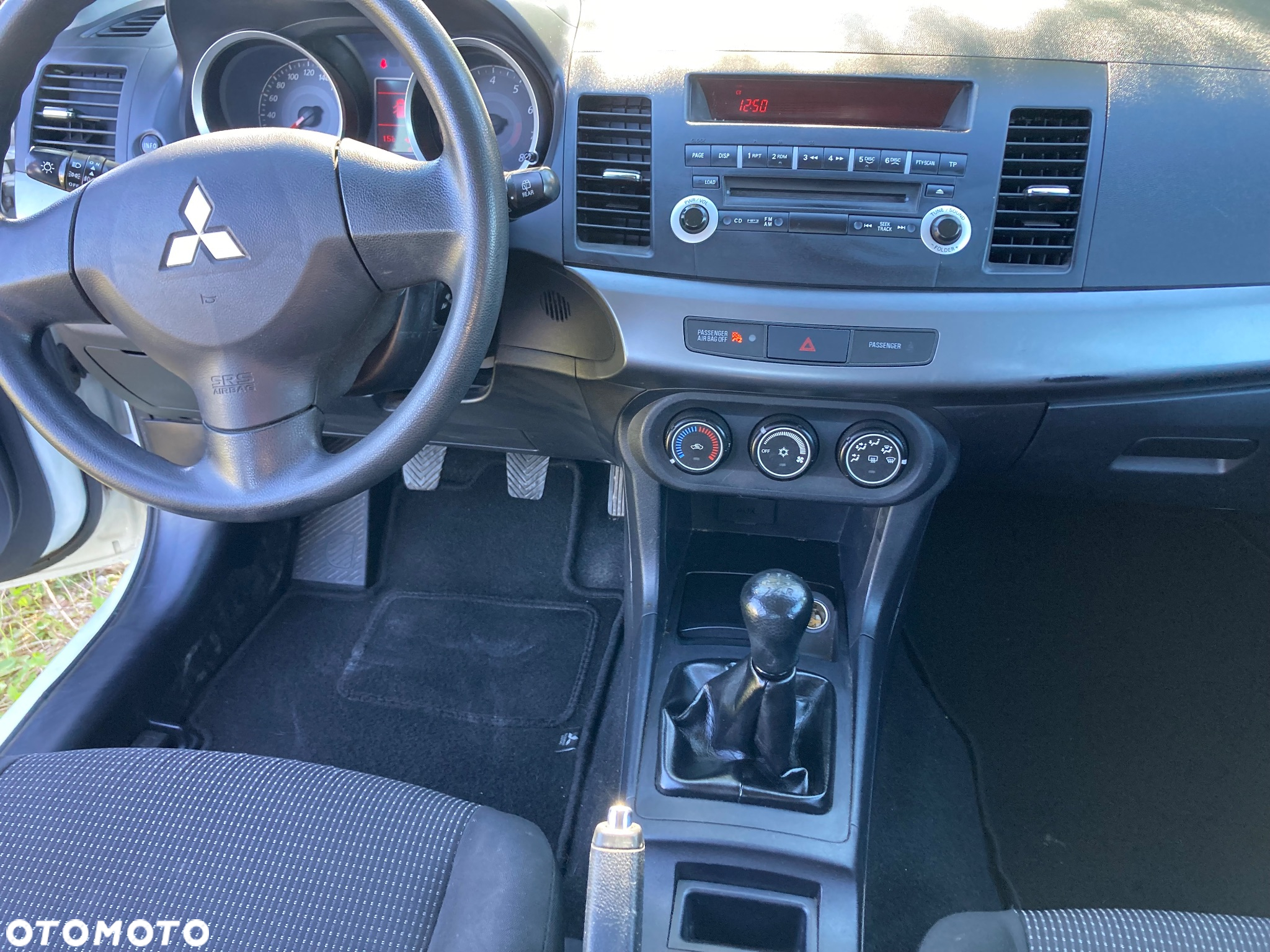 Mitsubishi Lancer 1.5 - 15
