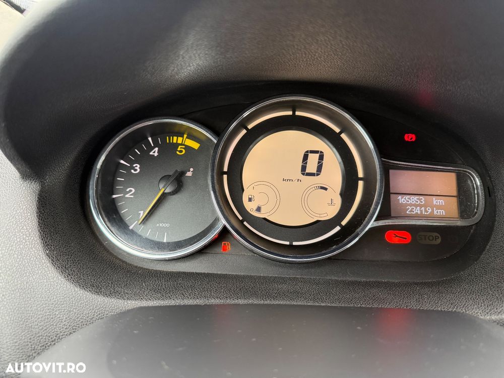 Renault Megane - 10