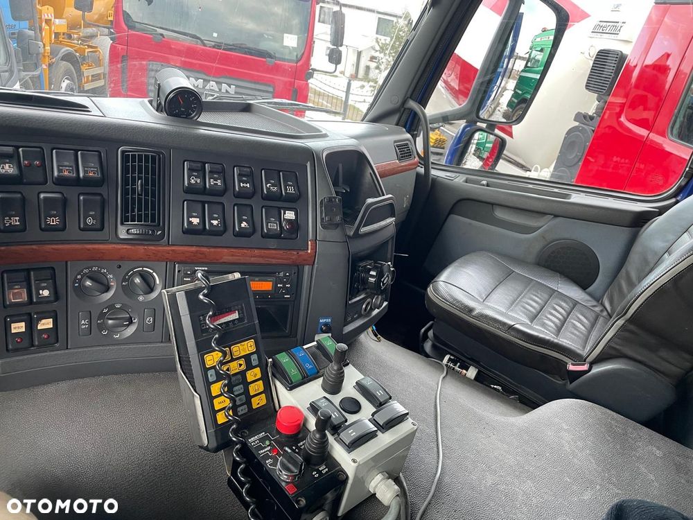 Volvo FM440 wywrotka hakowiec 4x4 6x6 6x4 - 33