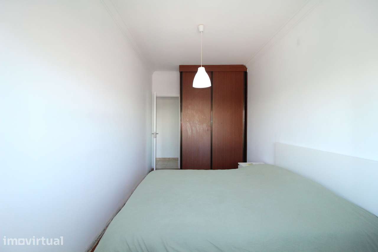 FEIJÓ - APARTAMENTO T3 REMODELADO - Grande imagem: 5/27