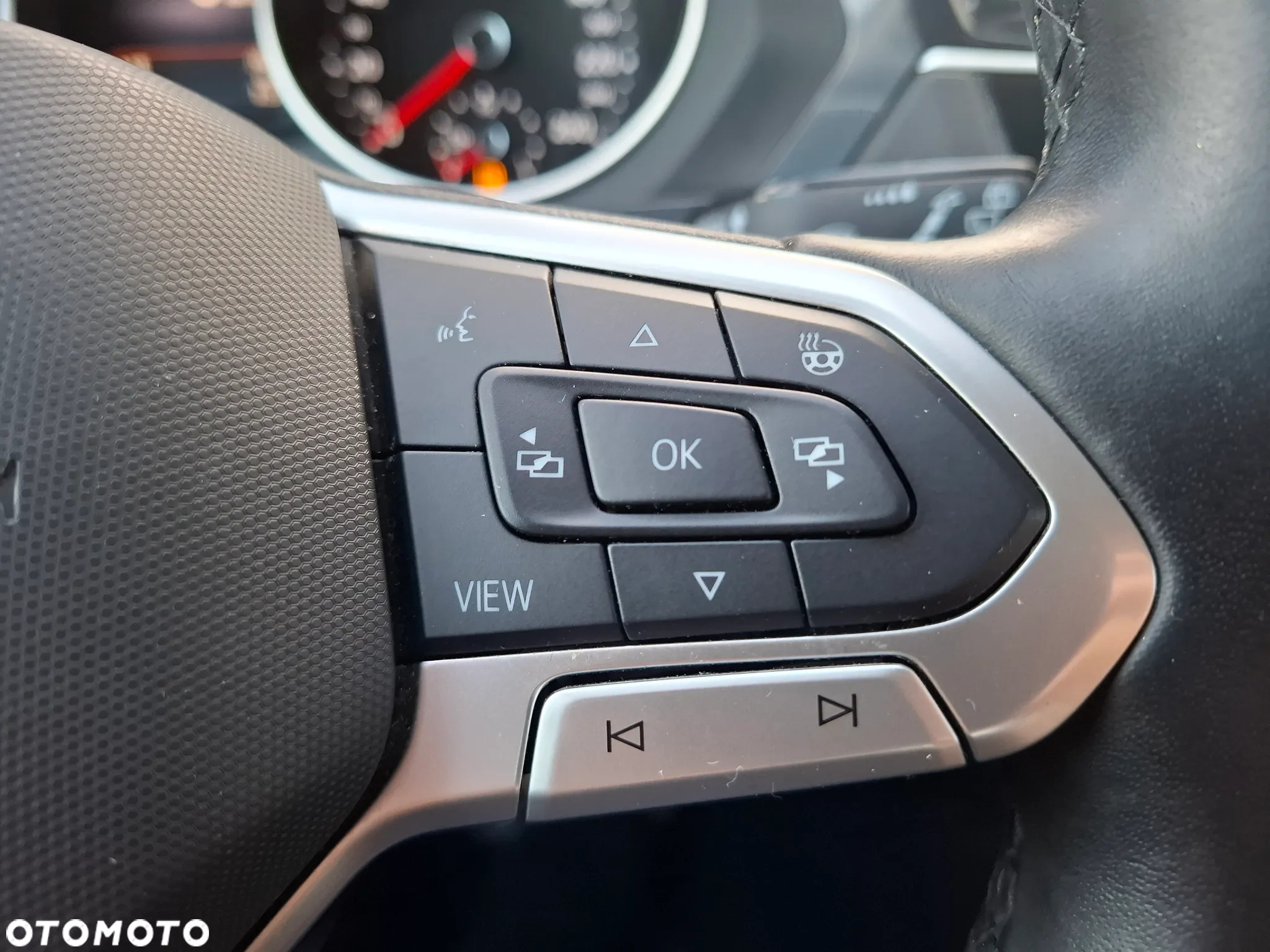 Volkswagen Tiguan 2.0 TDI SCR URBAN SPORT - 20