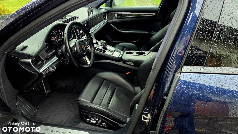 Porsche Panamera - 18