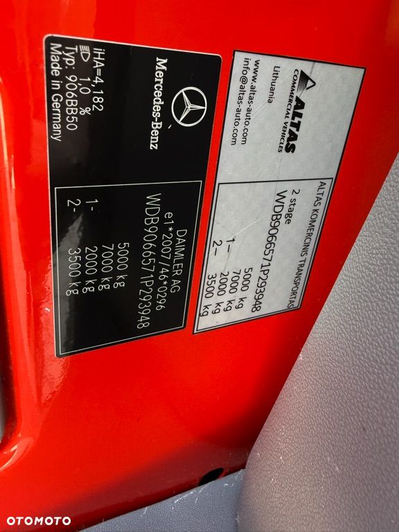 Mercedes-Benz Sprinter 516 - 7