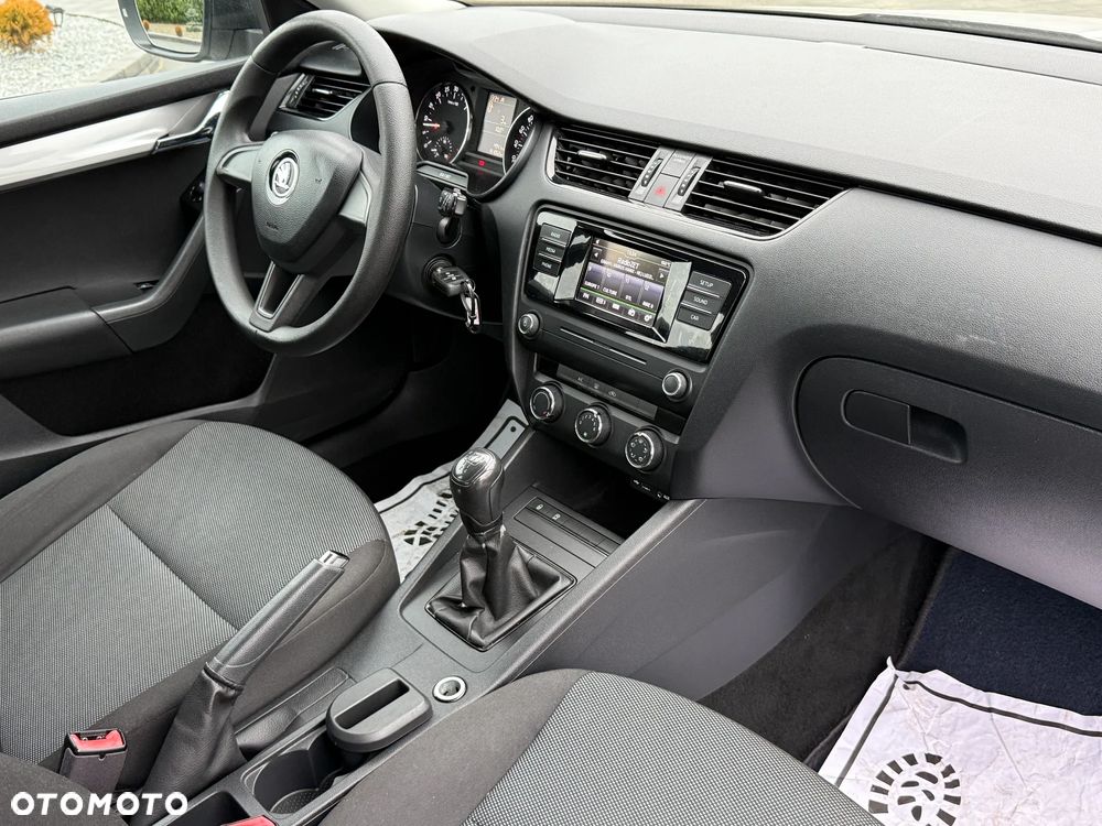 Skoda Octavia 1.6 TDI Elegance - 6