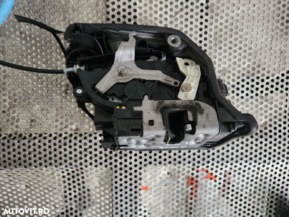 Broasca Blocator Incuietoare Usa fata Spate Bmw Seria 2 F45 F46 Voaln Stanga Europa - 6