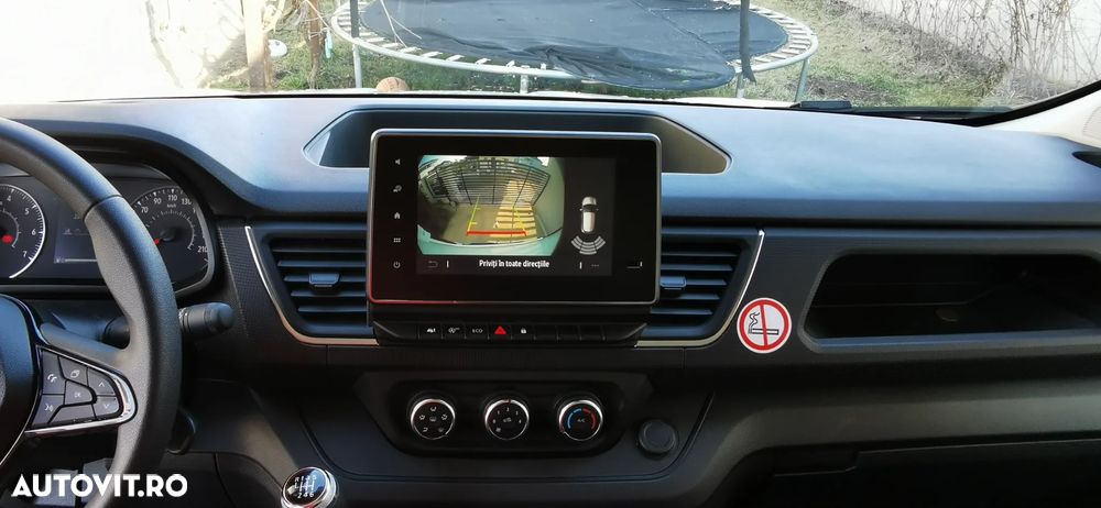 Renault Trafic - 6