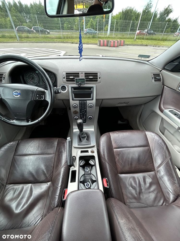 Volvo V50 1.8 Momentum - 28