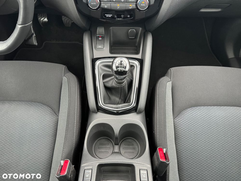 Nissan Qashqai - 15
